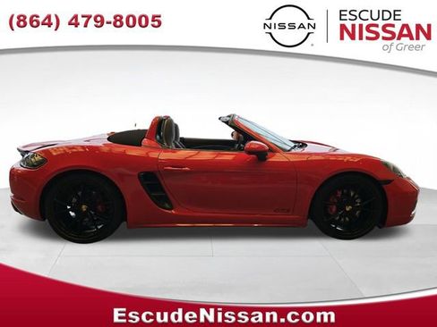 Used 2018 Porsche 718 Boxster RWD image 2