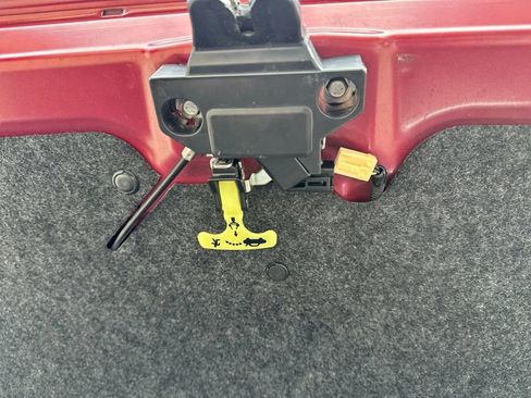 Used 2013 Subaru Impreza 2.0i Premium image 23