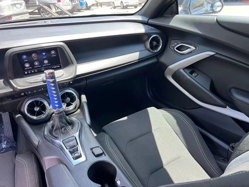 Used 2020 Chevrolet Camaro LS RWD image 23