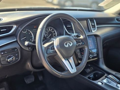 Used 2024 INFINITI QX50 Luxe image 15
