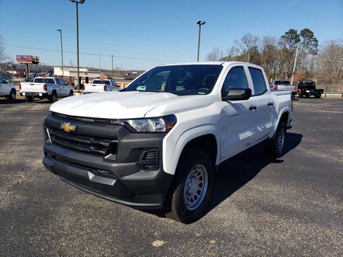 New 2026 Chevrolet Colorado W/T image 2