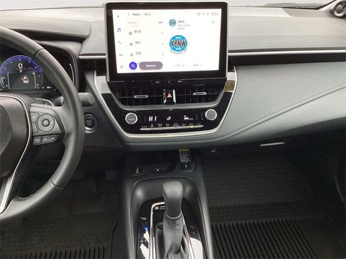 Used 2025 Toyota Corolla XSE image 11