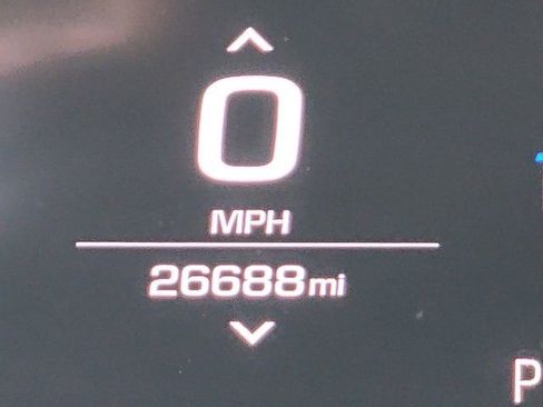 Used 2019 Chevrolet Camaro SS image 21