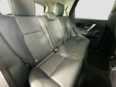 Certified 2025 Land Rover Discovery Sport S image 31