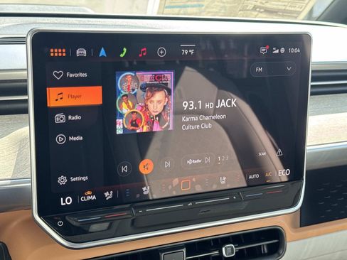 New 2025 Volkswagen ID. Buzz 1st Edition image 25