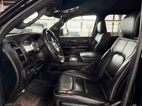 Used 2022 RAM 1500 Limited w/ Body-Colour Bumper Group image 7