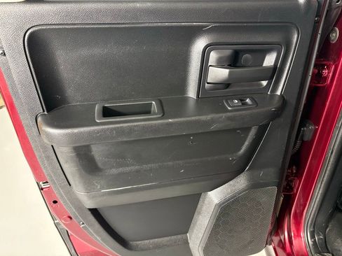 Used 2017 RAM 1500 Tradesman image 31