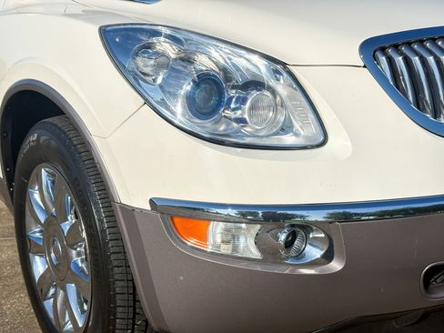 Used 2012 Buick Enclave Leather FWD image 3