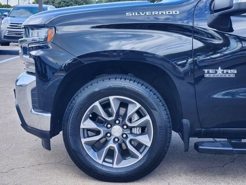 Used 2020 Chevrolet Silverado 1500 LT w/ Texas Edition RWD image 8