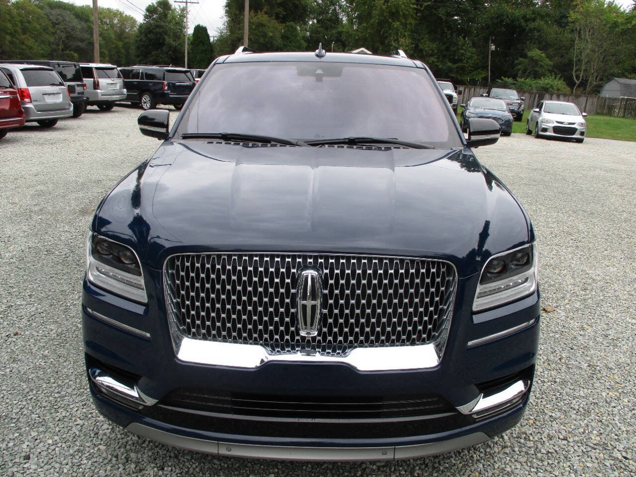 Used 2018 Lincoln Navigator Reserve w/ Technology Package AWD/4WD image 8
