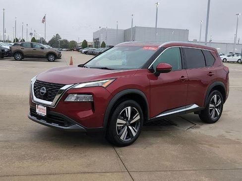 Certified 2023 Nissan Rogue SL w/ SL Premium Package image 3