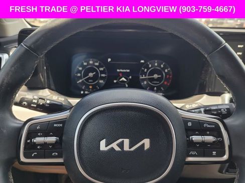 Used 2023 Kia Sorento SX AWD/4WD image 32