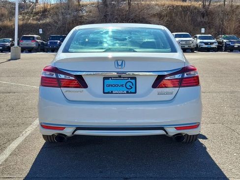 Used 2017 Honda Accord Sport Special Edition image 5