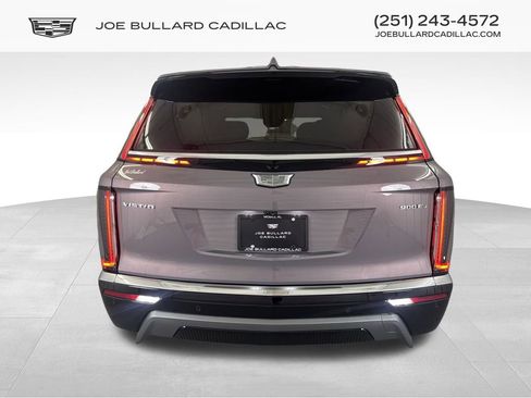 New 2026 Cadillac Vistiq Premium Luxury w/ LPO, Floor Liner Package image 3
