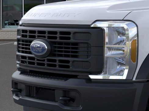 New 2025 Ford F450 XL image 44