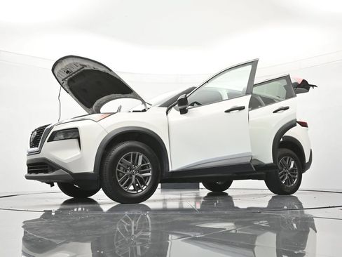 Used 2023 Nissan Rogue S FWD image 48