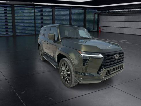 Certified 2025 Lexus GX 550 w/ Cold Area Package AWD/4WD image 2