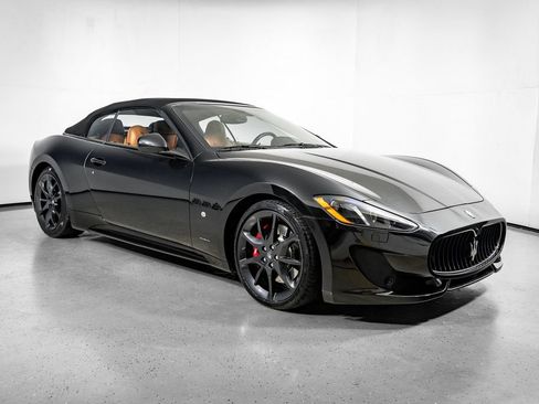 Used 2014 Maserati GranTurismo Sport RWD image 2