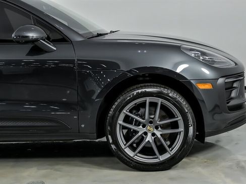 Used 2026 Porsche Macan AWD/4WD image 14