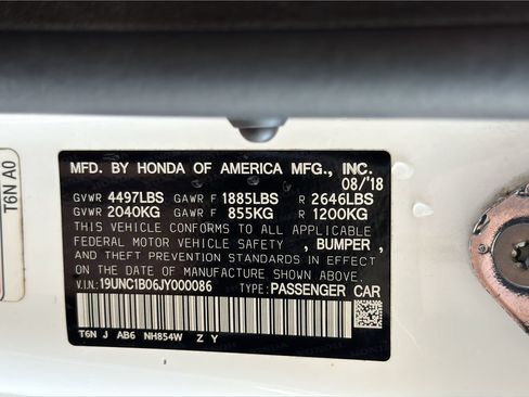 Used 2018 Acura NSX AWD/4WD image 23
