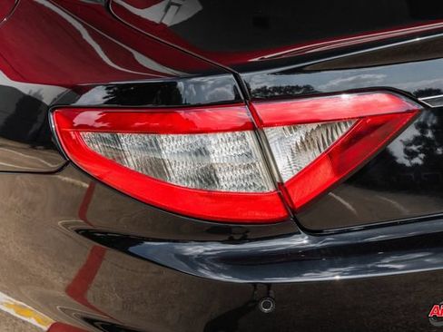 Used 2018 Maserati GranTurismo Sport RWD image 54