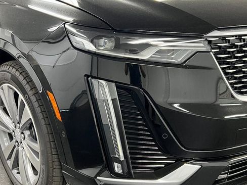 New 2025 Cadillac XT6 Premium Luxury w/ Technology Package image 10