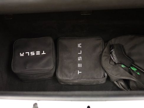 Used 2018 Tesla Model X 100D AWD/4WD image 39