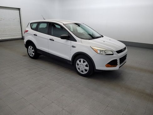 Used 2014 Ford Escape S FWD image 11