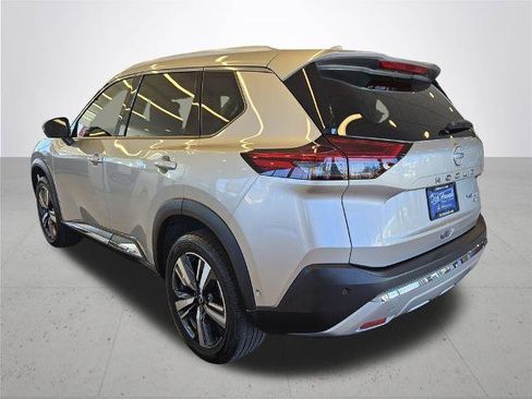 Certified 2023 Nissan Rogue Platinum w/ Platinum Premium Package image 11