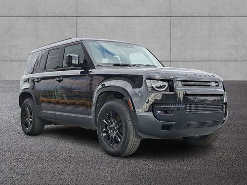 Used 2026 Land Rover Defender 110 S image 3