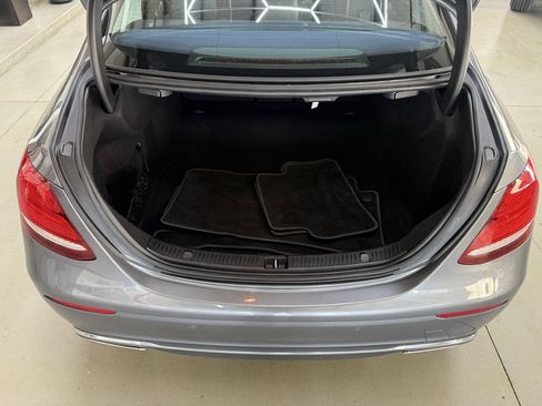 Used 2018 Mercedes-Benz E 300 4MATIC image 9