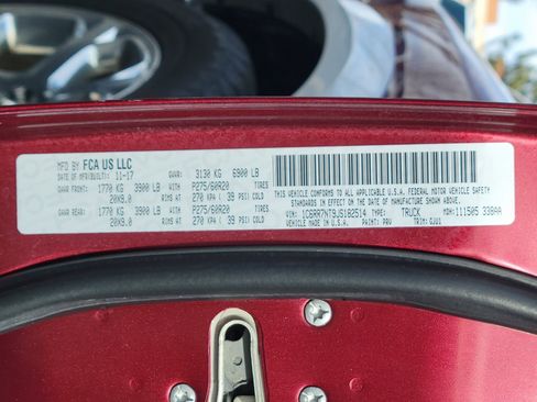 Used 2018 RAM 1500 Laramie w/ Convenience Group image 15