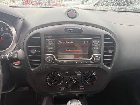 Used 2015 Nissan Juke S AWD/4WD image 18