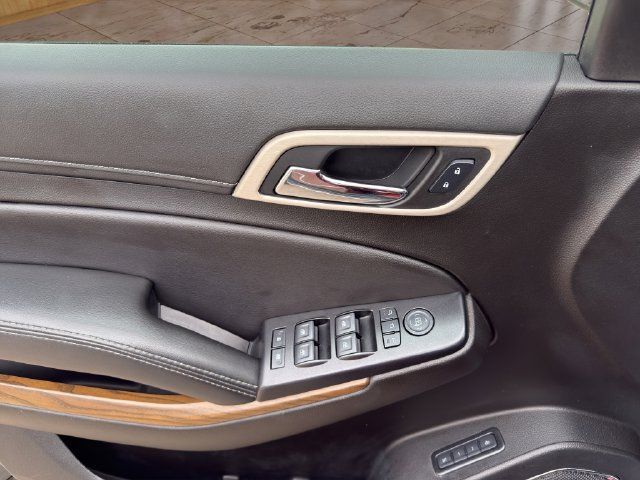 Used 2020 GMC Yukon XL Denali AWD/4WD image 12