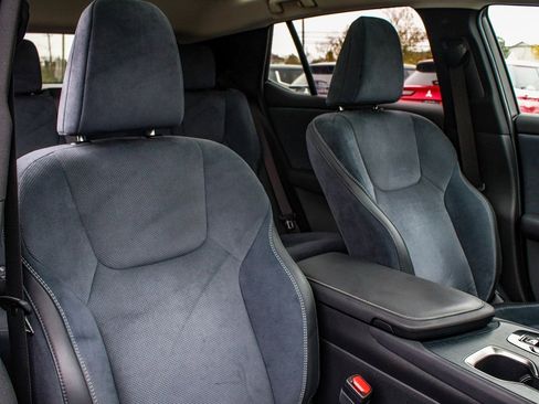 Used 2023 Lexus RZ 450e Premium w/ Accessory Package (Z1) image 40