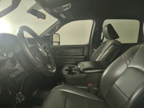 Used 2024 RAM 2500 Tradesman AWD/4WD image 10