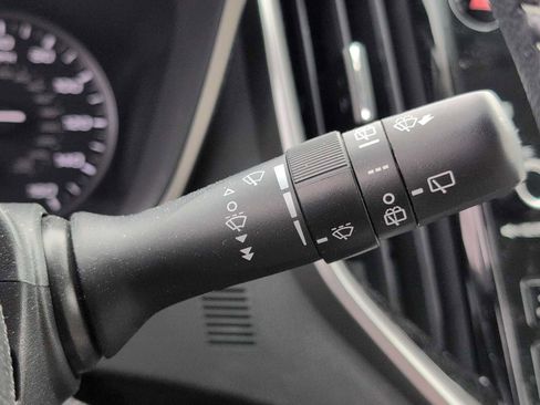 Used 2025 Subaru Ascent Premium image 25