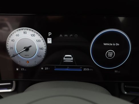 Certified 2025 Hyundai Elantra SEL w/ Cargo Package image 12