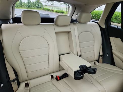 Used 2016 Mercedes-Benz GLC 300 4MATIC image 29