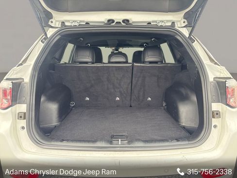 Used 2025 Jeep Compass Limited AWD/4WD image 9
