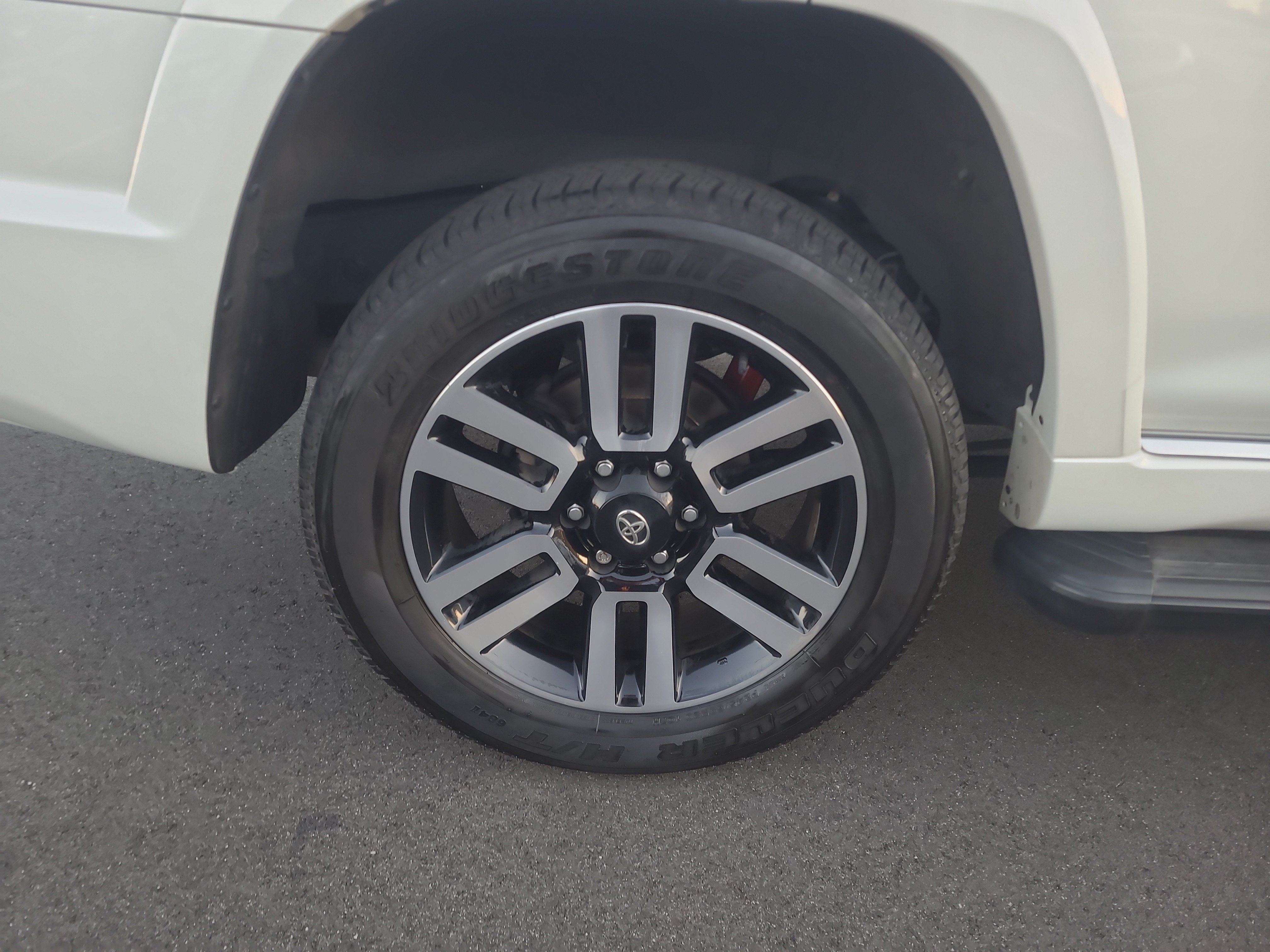 Certified 2023 Toyota 4Runner Limited AWD/4WD image 11