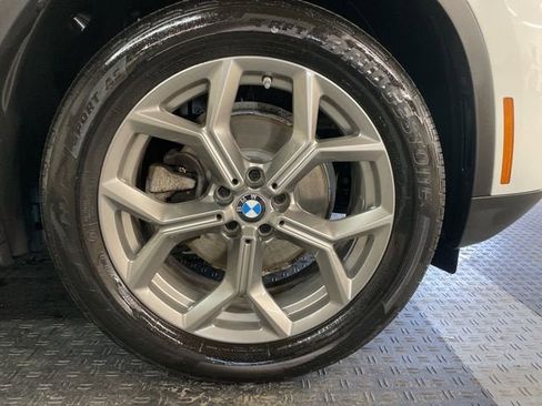 Used 2022 BMW X3 xDrive30i w/ Convenience Package image 3