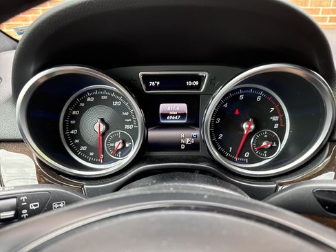 Used 2017 Mercedes-Benz GLE 350 4MATIC image 4