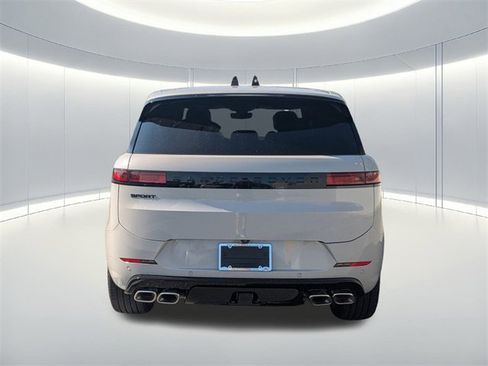 New 2025 Land Rover Range Rover Sport Dynamic SE image 6