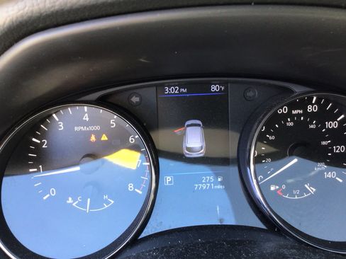 Used 2019 Nissan Rogue Sport SV FWD image 7