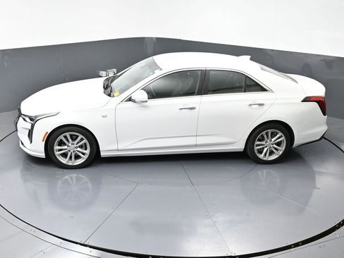 Used 2024 Cadillac CT4 Luxury image 39
