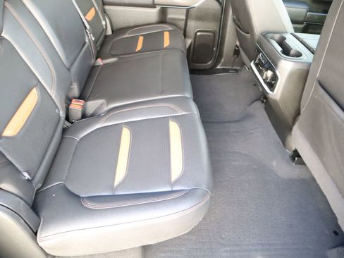 Used 2021 GMC Sierra 2500 AT4 image 48