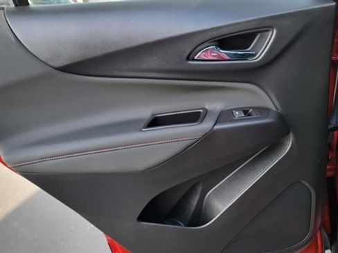 Used 2022 Chevrolet Equinox RS w/ RS Leather Package image 54