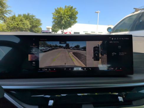 New 2026 BMW X5 sDrive40i RWD image 17