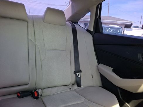 Used 2023 Honda Accord EX image 16